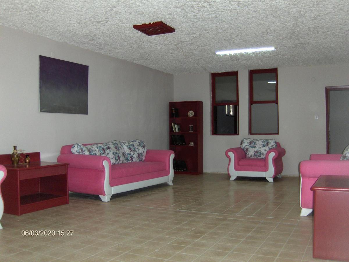 Odessa Otel Авсалар Екстериор снимка