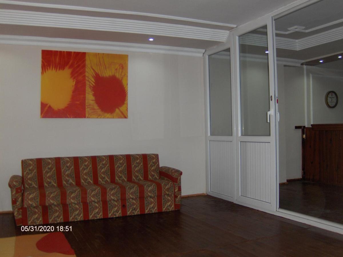 Odessa Otel Авсалар Екстериор снимка