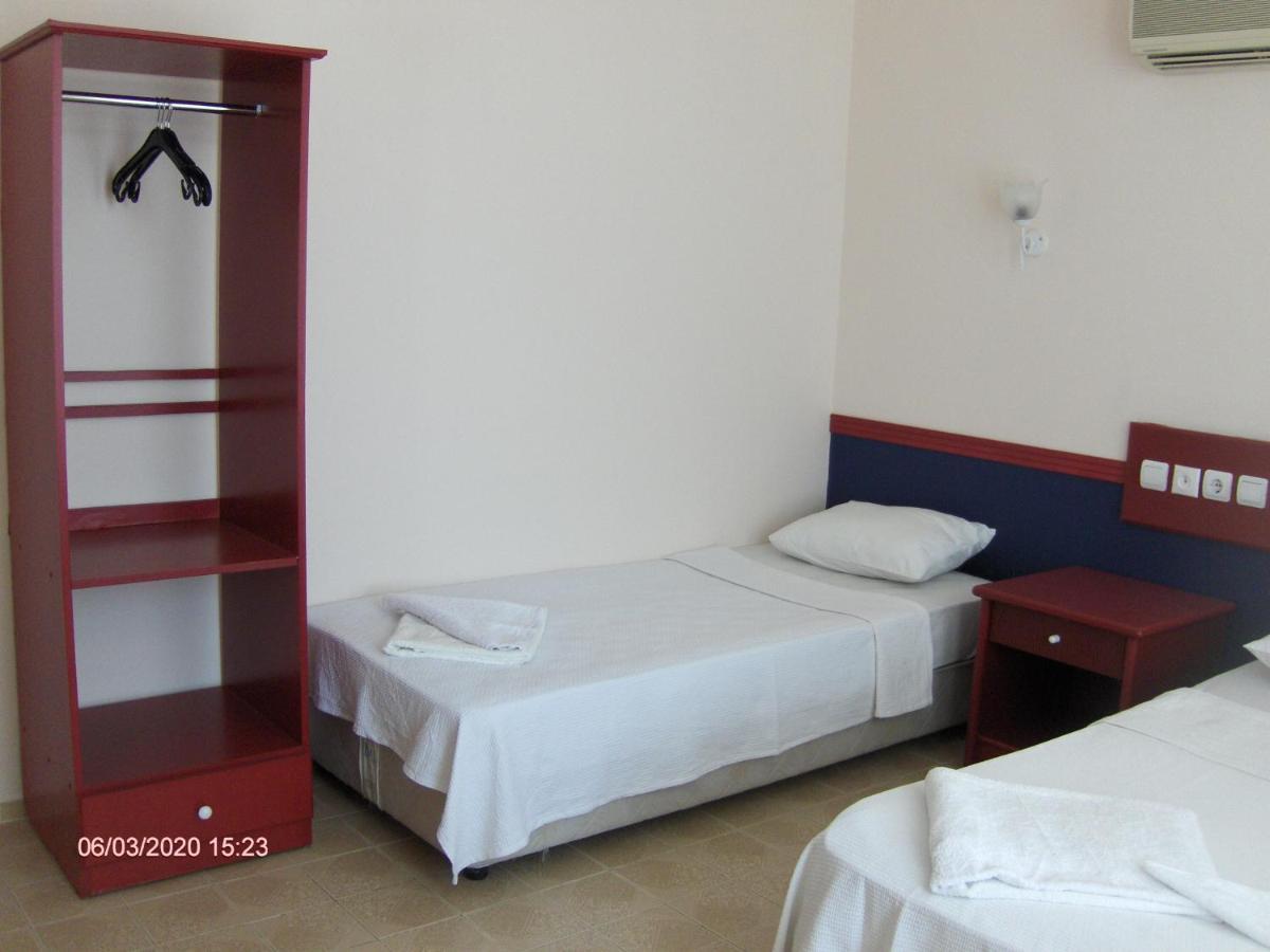 Odessa Otel Авсалар Екстериор снимка